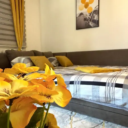 Nur Bulevar Apartament *